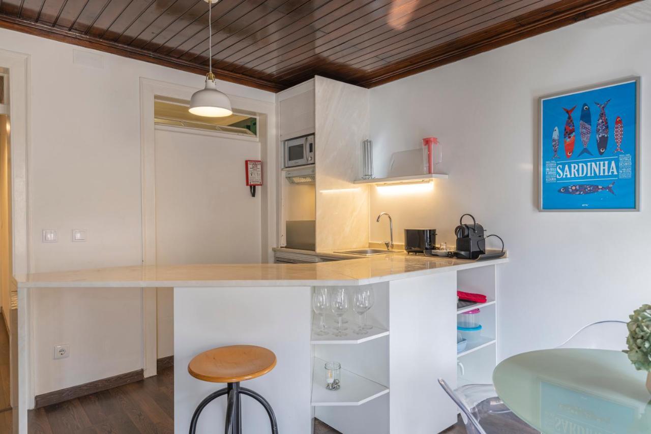 Traditional Alfama Apartment By Lovelystay Lisboa Eksteriør billede